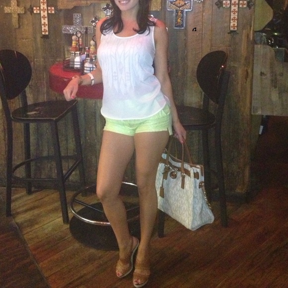 H&M Pants - SOLD ✔️ on Merc H&M Lime Green Shorts